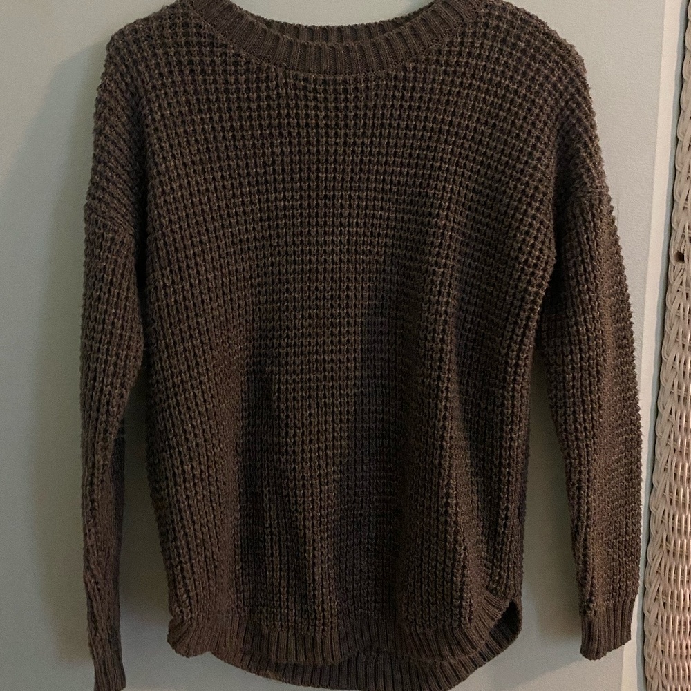 So Size M Thick Knit Grey Sweater